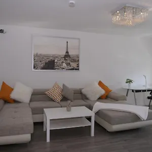 Moderne,helle Und Ruhige Zur Alleinnutzung Apartment